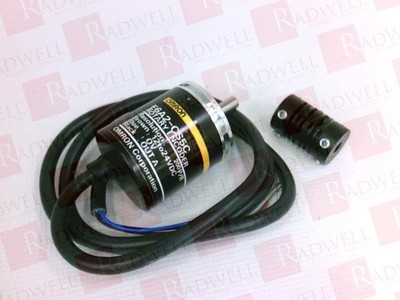 OMRON E6A2-CS5C 200P/R 0.5M / E6A2CS5C200PR05M (NEW IN BOX)
