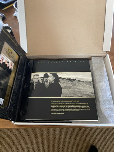 U2 The Joshua Tree Tour 2017 Concert Program Book Rose Bowl Lanyard & Stubs NIB - Picture 3 of 4