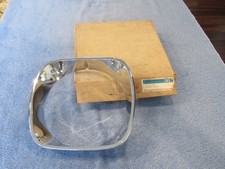 Nos Oldsmobile R.h. Headlight Bezel 1973 1974 Cutlass S 442 Hurst Olds Ho