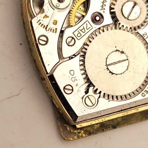 RC8: 21j STUNNING 30s GOLD FIL STREAMLINE 45mm CURVEX ART DECO MENS BULOVA WATCH - Picture 17 of 19