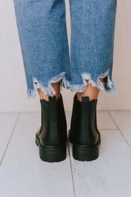 SHOBOO Women's Black Chelsea Platform Ankle Boots - Chunky Heel, Lug Sole, Elastic Side Panels - View #9