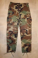 Vintage 90  s Military Issued Baggy Double Knees Camouflage Camo Cargo Pants