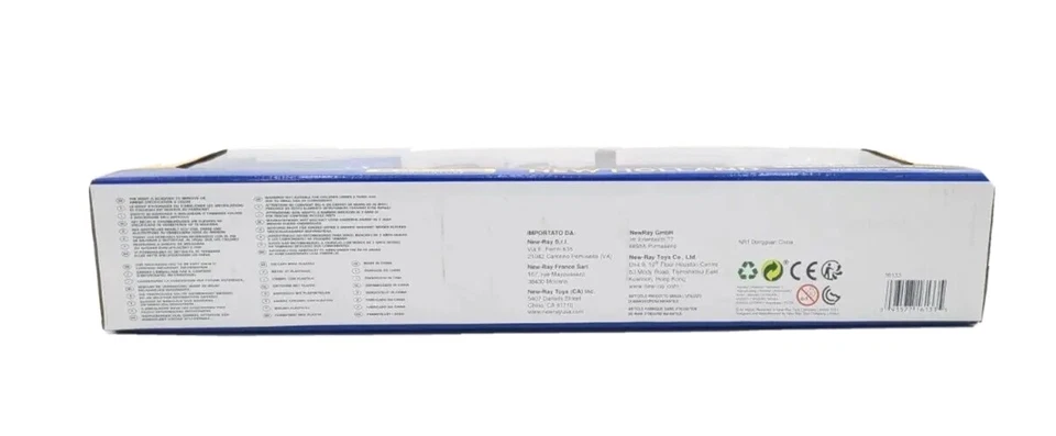 NewRay New Holland Agriculture White Kenworth W900 With Tractor and Trailer - Image 4 of 4