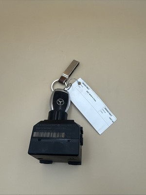   07-08 Mercedes W221 S550  CL63  Ignition Switch Module 2215450508 OEM  