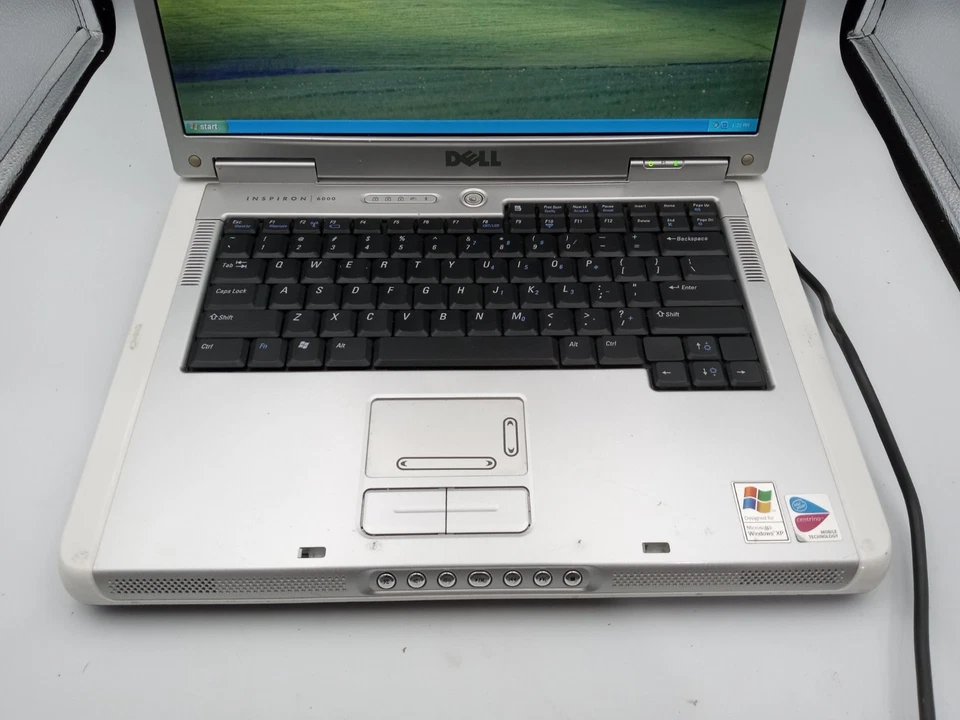 Dell Inspiron 6000 15" Laptop Intel Pentium 1GB RAM 40GB HDD WinXP - READ -RR - Image 2 of 4