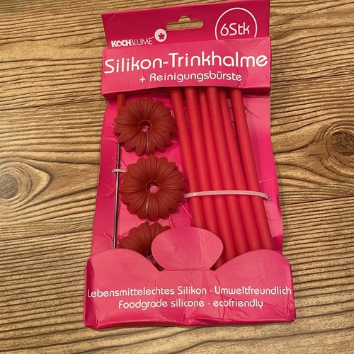 Kochblume Reusable 6 Silicone Straws And Straw Holders Plus Cleaning Brush Pink - Bild 2 von 7