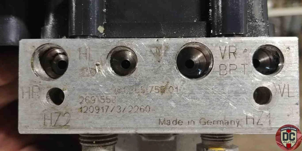 2014-2016 Porsche Cayman ABS Hydraulic Unit 98135595502 20150 - Image 2 of 4