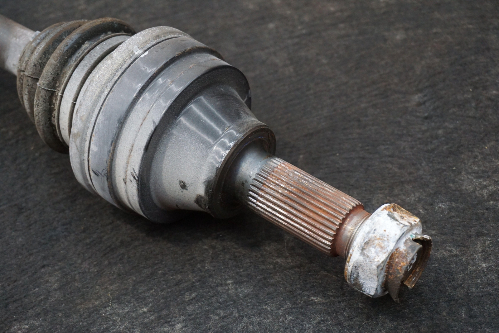 Rear Left Or Right CV Axle Shaft OEM 270625 Maserati GranTurismo S M145 2008-19