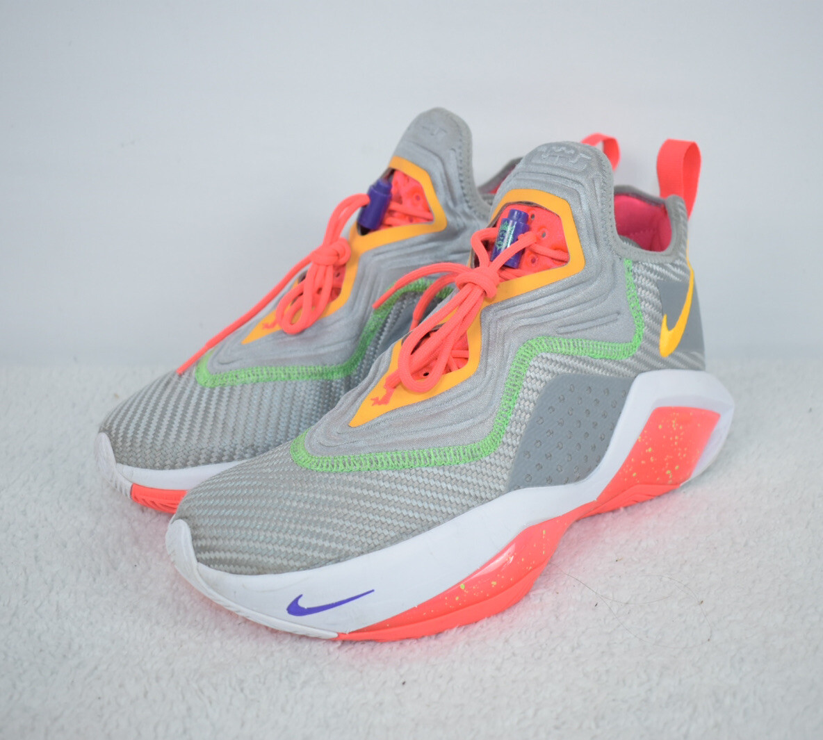 lebron soldier 14 hare