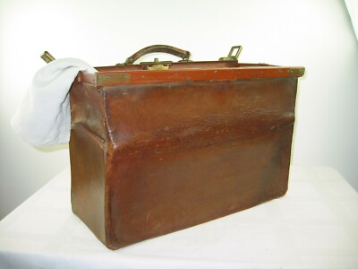 hebammenkoffer antik