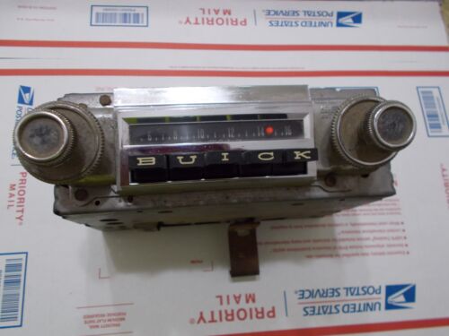 1965 Buick Skylark Special GS Skyroof Station Wagon Push Button AM Radio/64 Knob - Picture 1 of 8