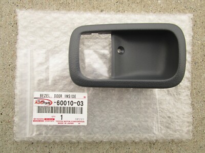 91- 97 TOYOTA LAND CRUISER FJ80 FZJ80 FRONT LEFT DOOR HANDLE BEZEL