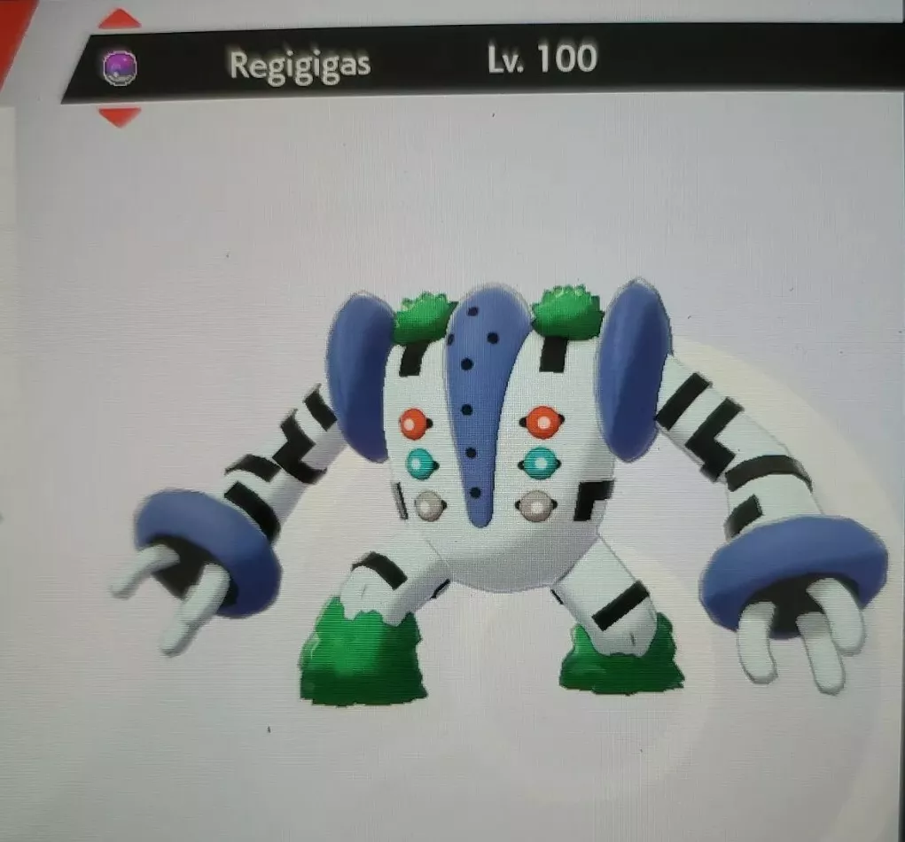 I caught a legendary Pokemon Regigigas