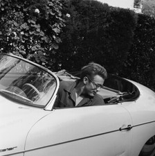 8x10 Print James Dean Pictured in his 356 Porsche Speedster #7237