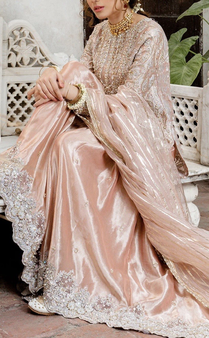 Kanwal Malik Safa gharara - Pakistani Wedding Party Designer Wear Size M image 7