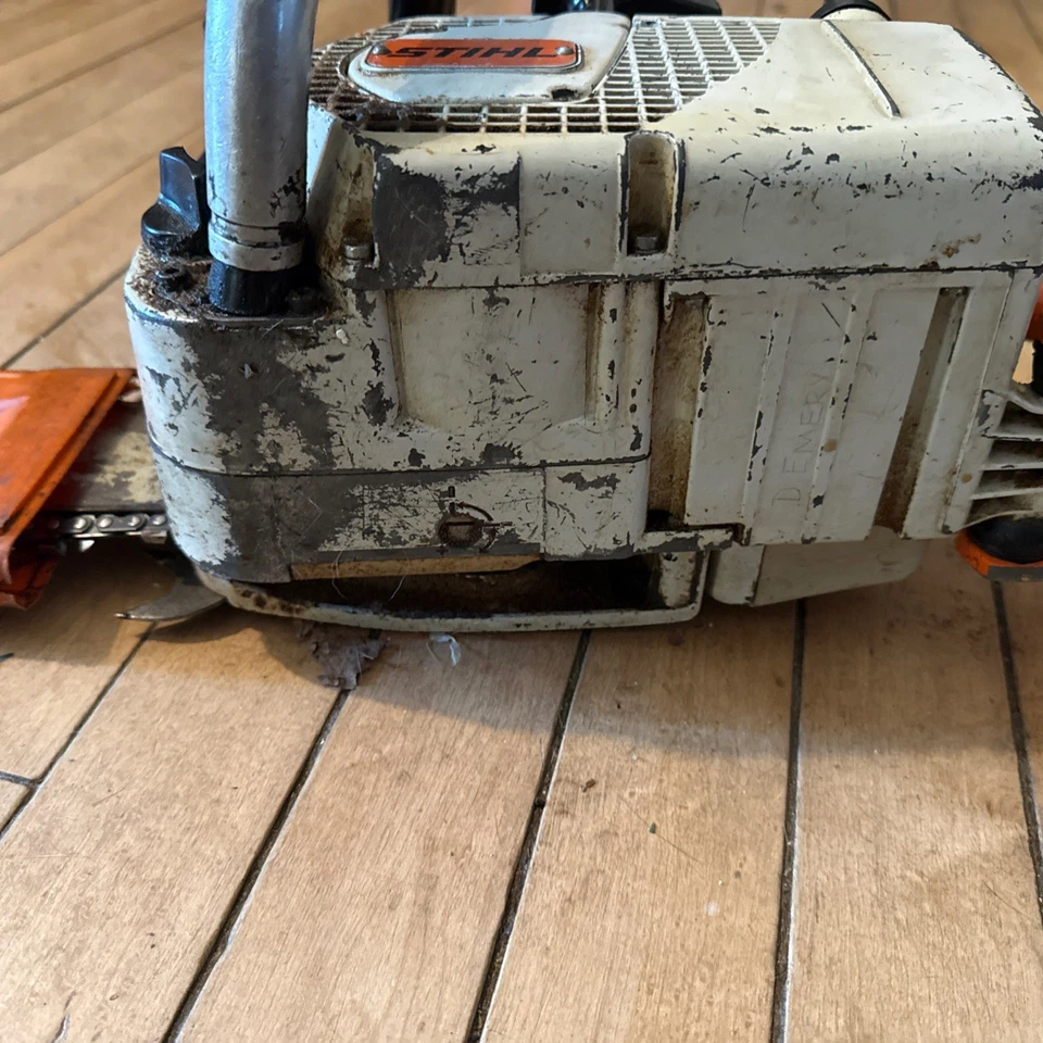 Stihl 031 AV 20 英寸链锯压缩需要调整 — 第 4/4 张图片