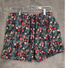 WESC Mens Tropical Floral Swim Trunks Black P...