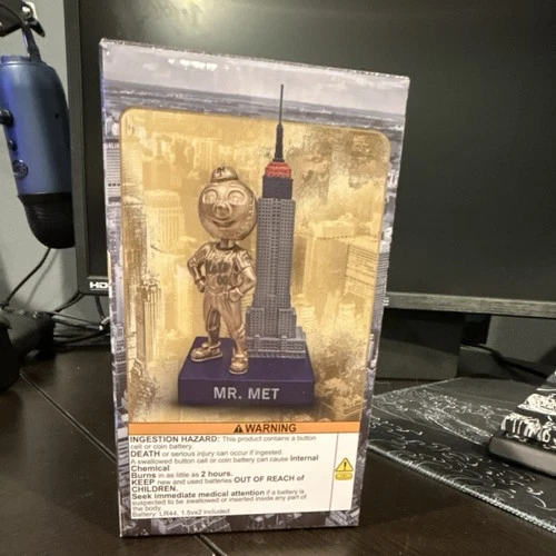 Mr. Met New York Mets MLB Bobblehead Figure Empire State Building Multicolor