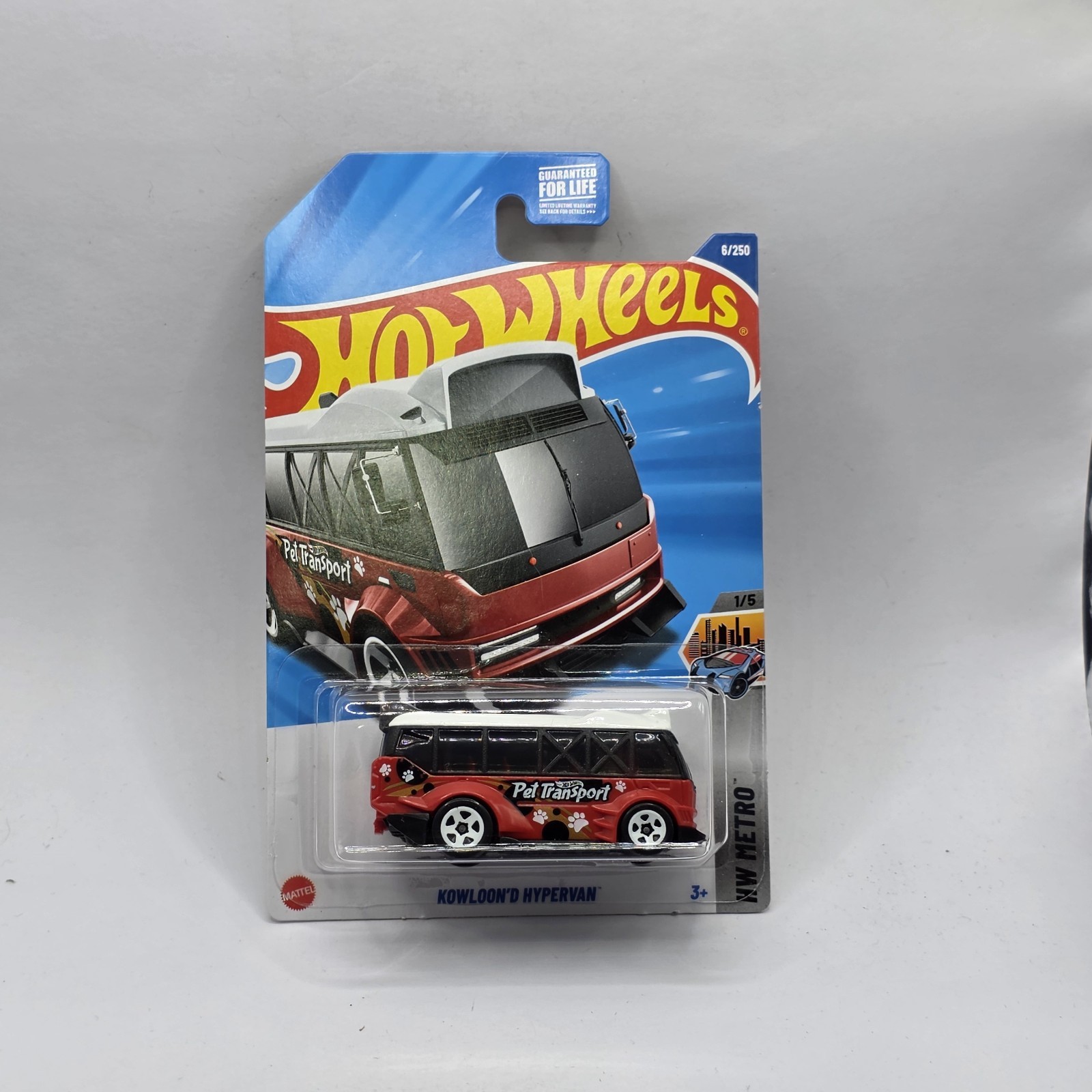 Hot Wheels 2025 Case A Mainline - KOWLOON'D HYPERVAN RED