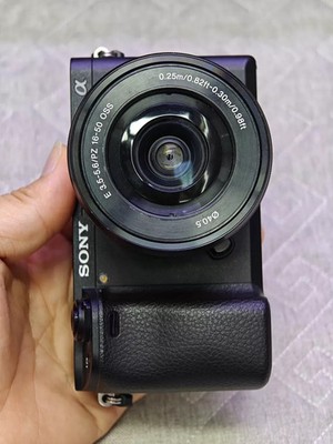 95% New Sony Alpha A6300 Flip Screen Mirrorless Digital Camera with 16-50mm Len
