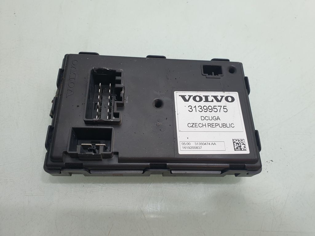 Foto 1 di 2