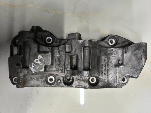 BMW X4 F26 2017 Halterung Lichtmaschine 8506863 Diesel 190kW PLO36005