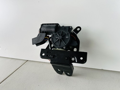 2020 2021 2022 2023 Tesla Model Y Rear Trunk Lid Lock Actuator 1500604-00-B OEM - Picture 3 of 9