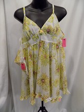 NWT BETSEY JOHNSON Intimates Daisy Semi Sheer Cami  Thong Set Sz M 352 