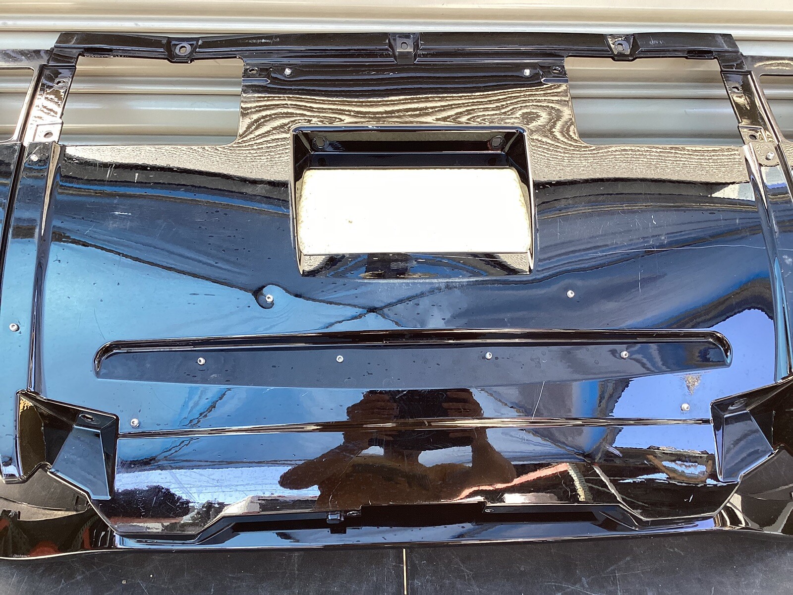 2018 2019 2020 2021 2022 2023 ASTON MARTIN VANTAGE REAR BUMPER VALANCE OEM
