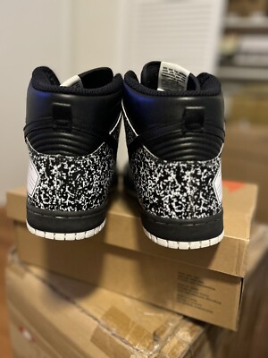 Size 11 - Nike Dunk High Premium Nikebook vvnds og none very