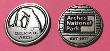 Vintage Design - Arches Delicate Arch Collectible Token