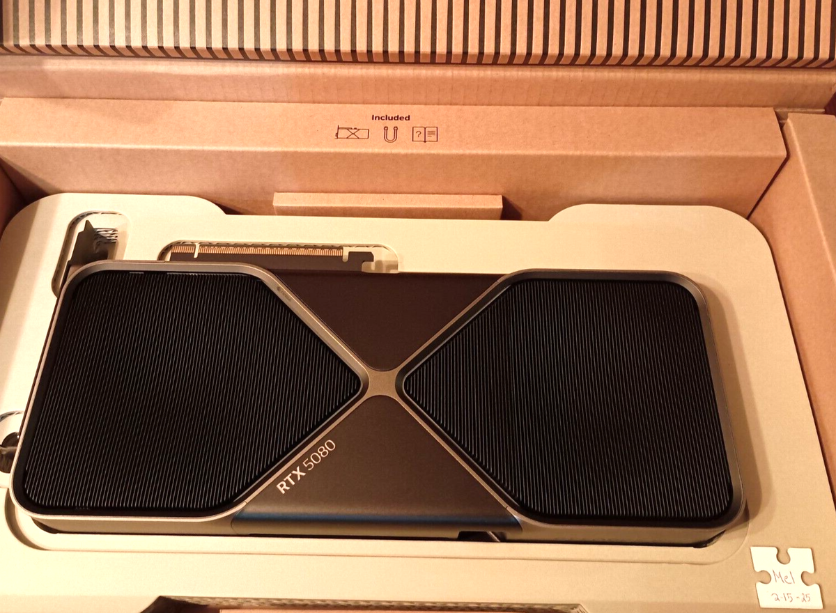 Nvidia Geforce RTX 5080 (900-1G144-2545-000) Founder's Edition