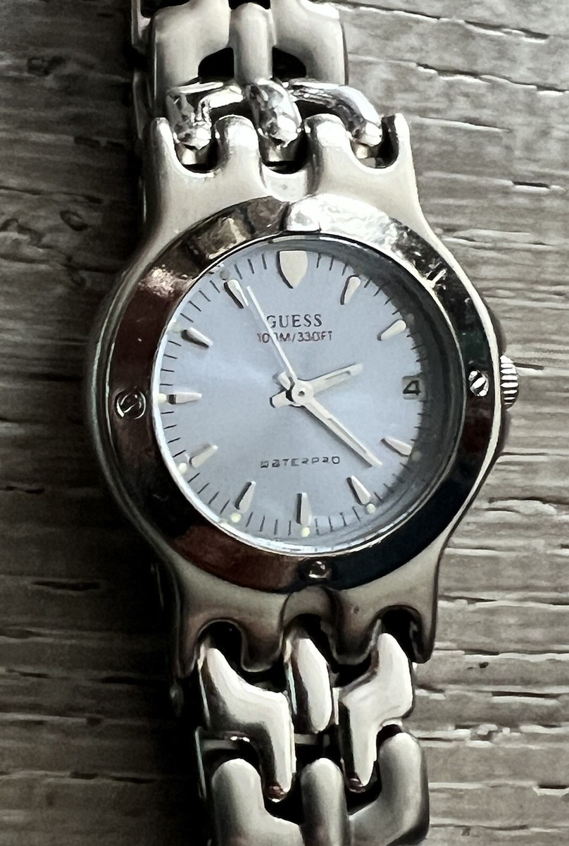 GUESS waterpro  腕時計シルバー Guess Waterpro Watch Women Silver Tone Date Round Blue Dial