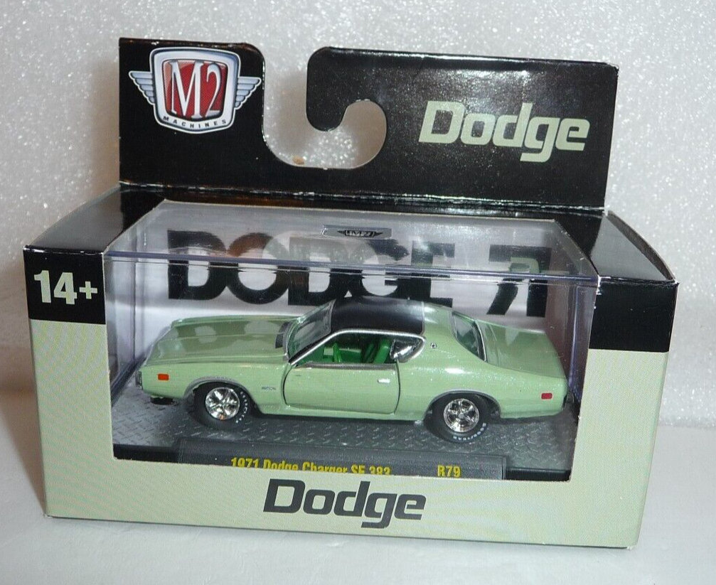 M2 Machines 1971 Dodge Charger SE 383 1:64 Diecast
