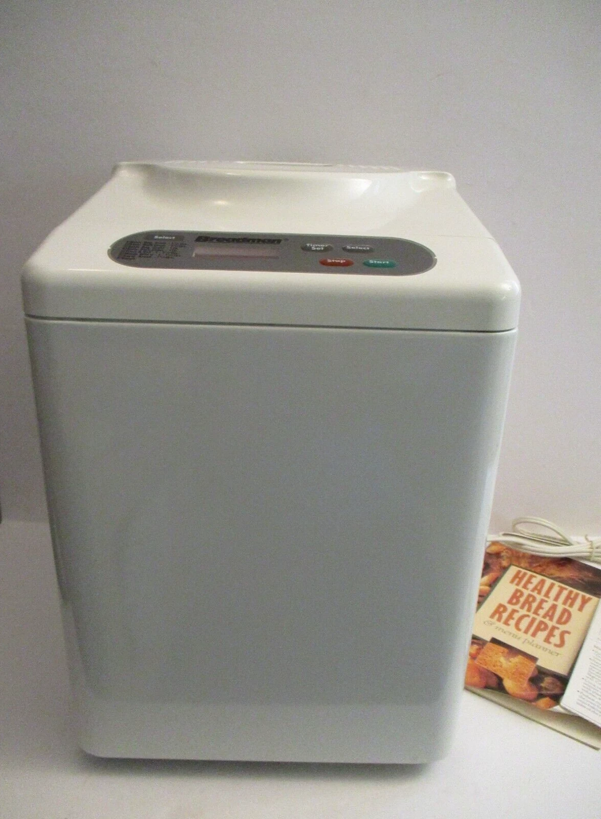 Breadman TR441 Programmable Bread Maker Makes 100% Whole Wheat 1 or 1 1/2 Lb