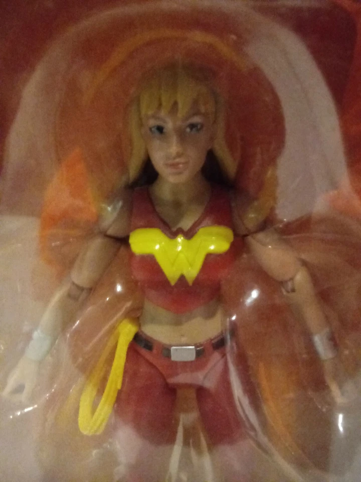 DC Multiverse Edition Signature Collection Игрушки Чудо-девочки Супергерои для Девочек - Изображение 2 из 3