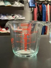Supreme Pyrex 2-Cup Measuring Cup FW19 Brand New