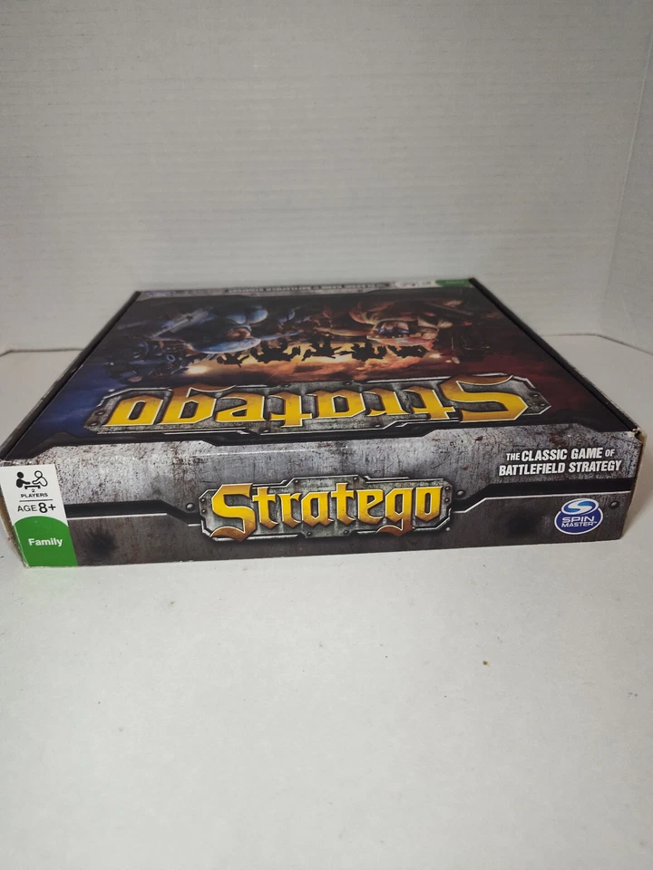 Stratego-the Classic Board Game of Battlefield Strategy-Spin Master-2011-Ex Cond - Image 4 of 4