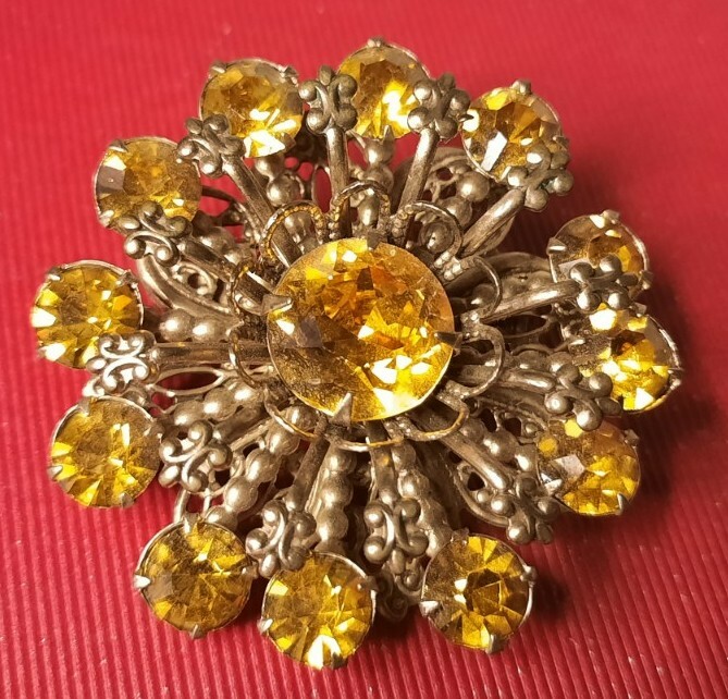 1950s'　yellow　flower rhinestone brooch Vintage Rhinestone Brooch Pin, Amber Gold Floral Jewelry
