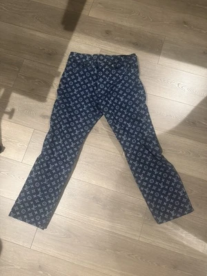 Louis Vuitton Louis Vuitton Galaxy Slim Jeans | LOUIS VUITTON 