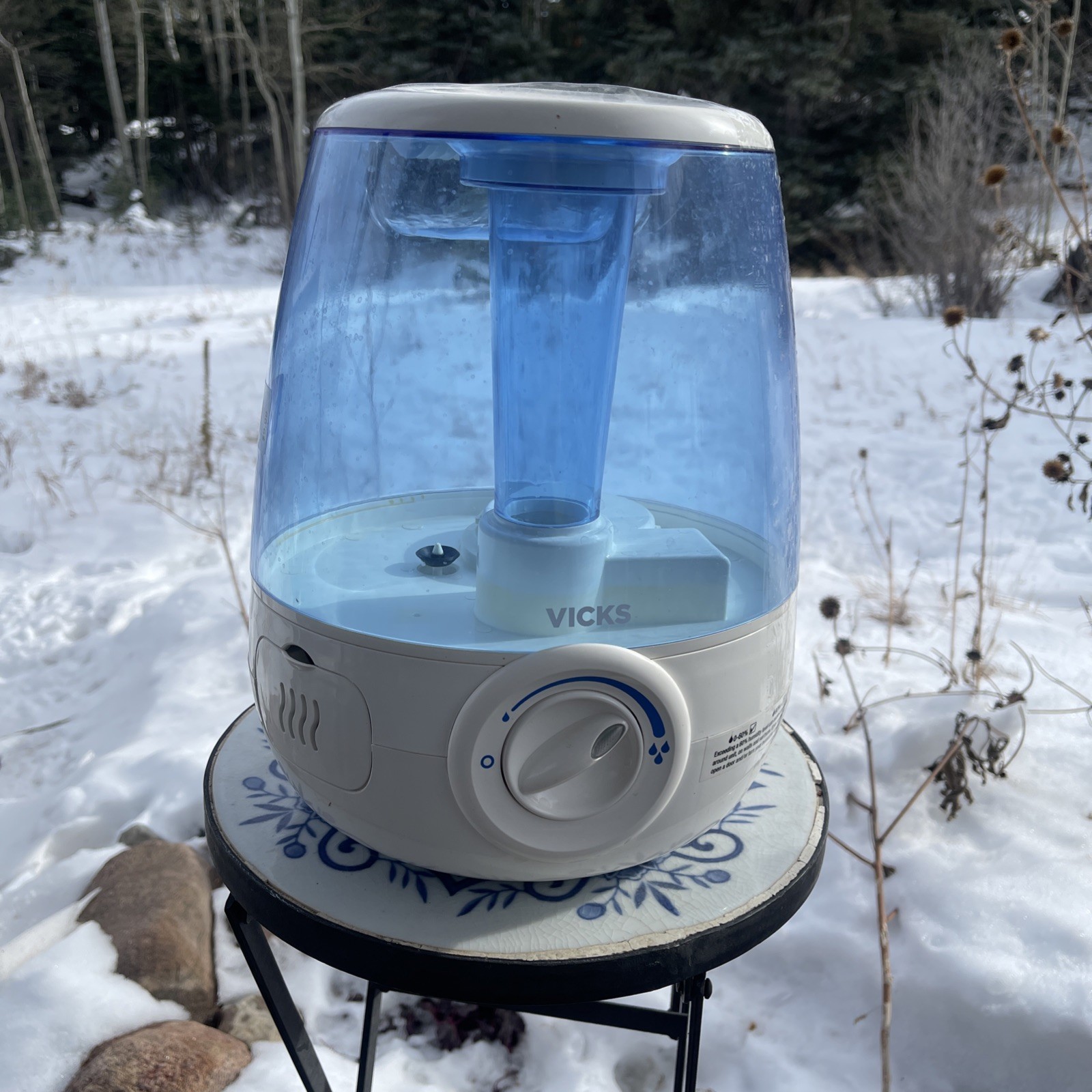 Vicks V4600 1.2gal. Cool Mist Humidifier