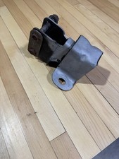 Ford Oem 8.8 Irs Rear Differential Mount 1989-1997 Thunderbird Sc Lx Cougar Xr7 Ford Oem 8.8 Irs Rear Differential Mount 1989-1997 Thunderbird Sc Lx Cougar Xr7