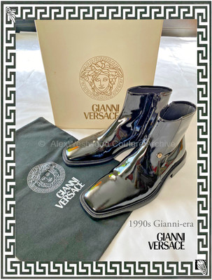 Gianni-Era Versace Patent Leather Boots   US 8 / IT 41  1990s BNIB Made in Italy