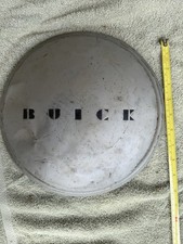 1941-1950 Block Letter Buick Hubcap