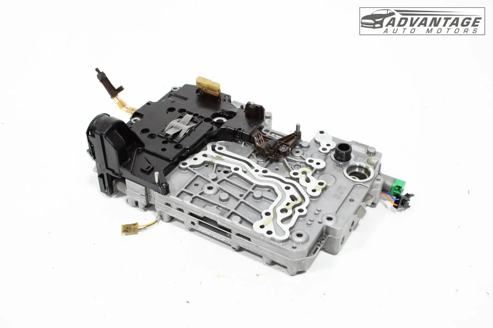 BMW 330I XDRIVE G20 2019-2024 AWD carrocería de válvula de transmisión automática OEM Foto 3 de 4