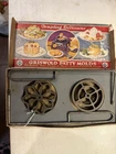 Griswold Famous Patty Molds Set Vintage, Includes Original Box -Antique 2 piece
