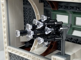 LEGO Creator Modular Building 10251 Brick Bank - Complete with Instructions