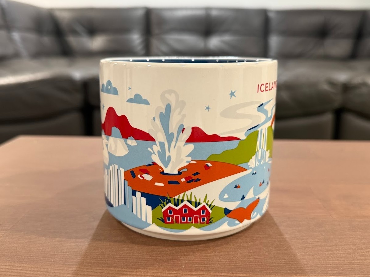 Iceland Starbucks 