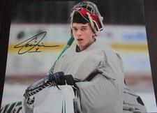 THOMAS MILIC SIGNED 8x10 MATTE PHOTO TEAM CANADA WORLD JUNIOR WINNIPEG JETS (F)