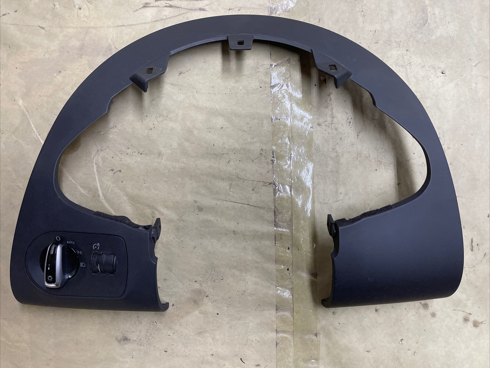 2011 Audi R8 V10 Black Dash Gauge Bezel
